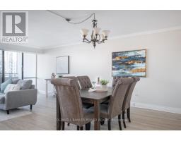 701 - 389 DUNDAS STREET - 12