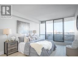 701 - 389 DUNDAS STREET - 18