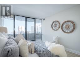 701 - 389 DUNDAS STREET - 19