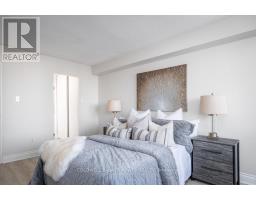 701 - 389 DUNDAS STREET - 21