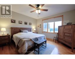 7284 CALVERT DRIVE - 20