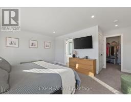 11 HAYES STREET - 22