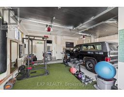 11 HAYES STREET - 38