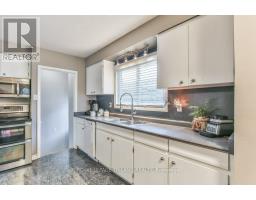 15 TALAVERA CRESCENT - 7