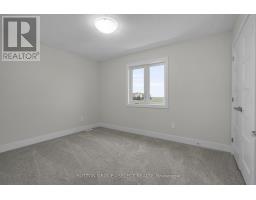 17 - 7966 FALLON DRIVE - 31