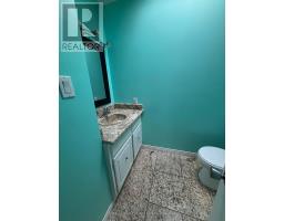 358 HELEN DRIVE - 14