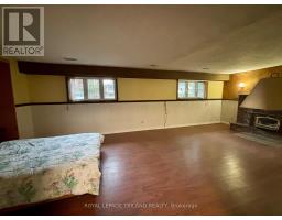 358 HELEN DRIVE - 20