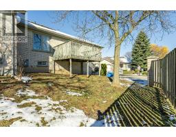 18 - 825 SHELBORNE STREET - 33