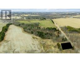 21189 DUNDONALD ROAD - 12