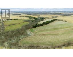 21189 DUNDONALD ROAD - 7