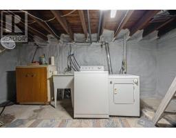 320 HORTON STREET E - 19