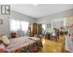 153 - 2025 MEADOWGATE BOULEVARD - 23