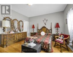 153 - 2025 MEADOWGATE BOULEVARD - 24