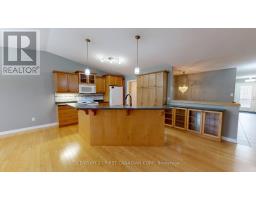 50 - 620 THISTLEWOOD DRIVE - 10