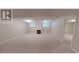 50 - 620 THISTLEWOOD DRIVE - 32