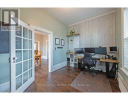 217 SHACKLETON LINE - 12