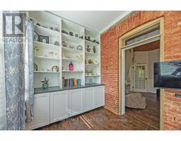 217 SHACKLETON LINE - 16