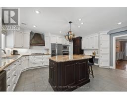 129 WYCHWOOD PLACE - 15