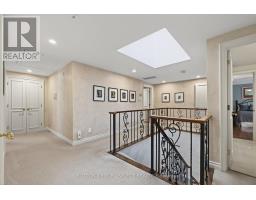 129 WYCHWOOD PLACE - 19