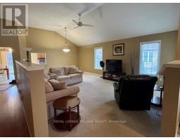 837 SILVERSMITH STREET - 3