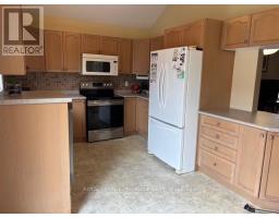 837 SILVERSMITH STREET - 5