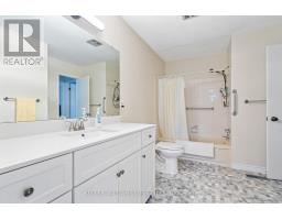 345 EVERGLADE CRESCENT - 32