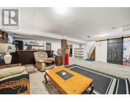 42 SOUTH STREET W - 27