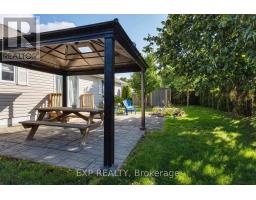 32 SCOURFIELD DRIVE - 28