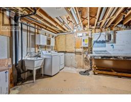 24 - 151 BONAVENTURE DRIVE - 32