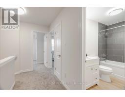 1343 ASPENRIDGE CRESCENT - 32