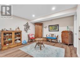 7 - 80 CENTRE STREET - 30