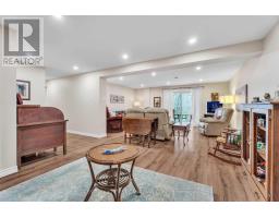 7 - 80 CENTRE STREET - 31