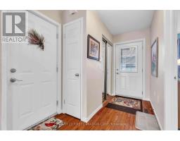 7 - 80 CENTRE STREET - 5