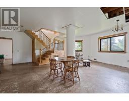 25090 DUNDONALD ROAD - 22