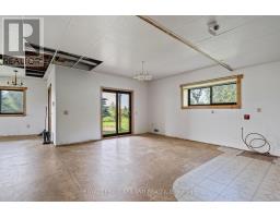 25090 DUNDONALD ROAD - 25