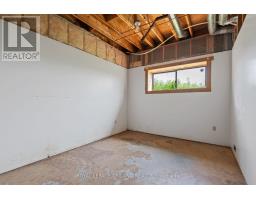 25090 DUNDONALD ROAD - 29