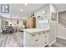 392 HOMESTEAD COURT - 10