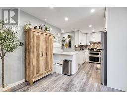 392 HOMESTEAD COURT - 11