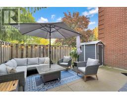 392 HOMESTEAD COURT - 33