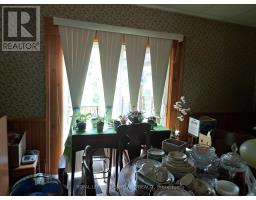 22 WHITEHEAD STREET - 11