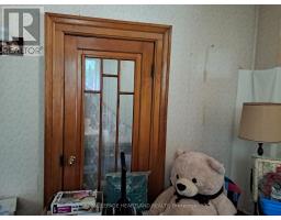 22 WHITEHEAD STREET - 12