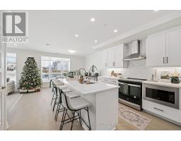 203 - 1560 UPPER WEST AVENUE - 6