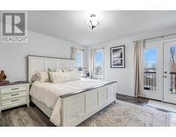 14 PENHALE AVENUE N - 17