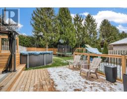 14 PENHALE AVENUE N - 42