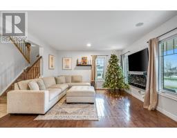 14 PENHALE AVENUE N - 6