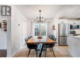 14 PENHALE AVENUE N - 9