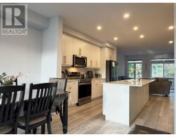 45 - 990 DEVERON CRESCENT - 10