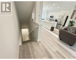 45 - 990 DEVERON CRESCENT - 23