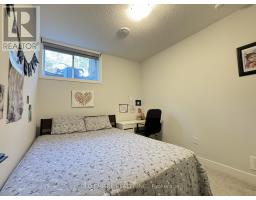 45 - 990 DEVERON CRESCENT - 27