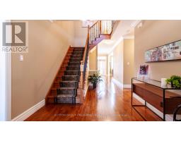 369 SKYLINE AVENUE - 20